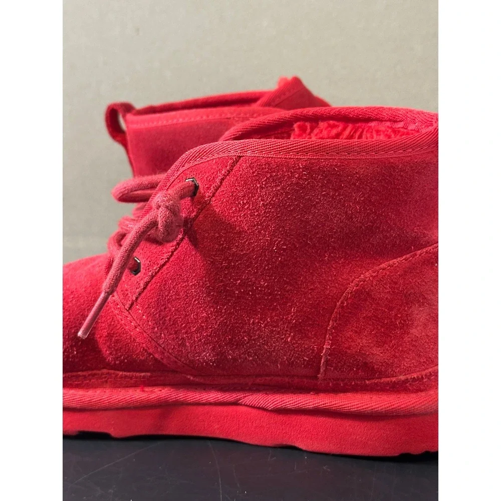 UGG Neumel Red Suede Lace Up Chukka Boots Mens Womens‎ Unisex
